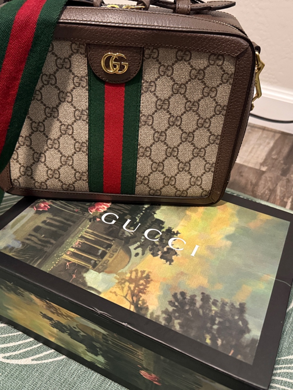 Gucci GG Supreme Ophidia Small
